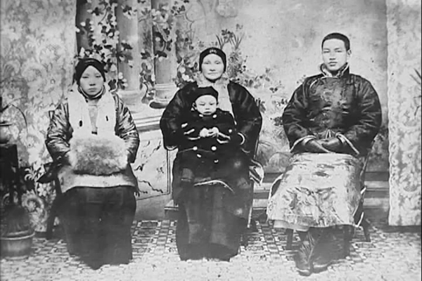 蒋介石家族的女人们