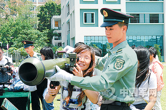 解放军进驻澳门10周年掠影