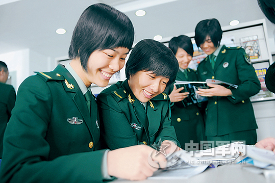 解放军进驻澳门10周年掠影