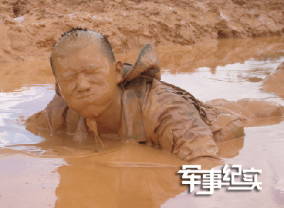 现实版老A 解密中国反恐精英训练