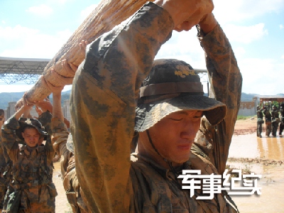 现实版老A 解密中国反恐精英训练