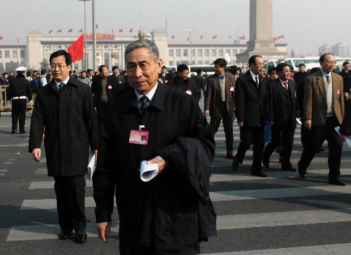 政协委员步入人民大会堂