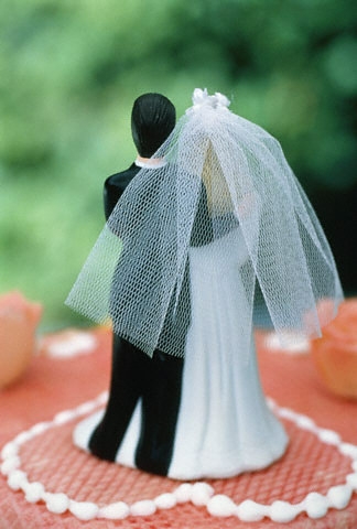 狗年加双立春 中国人吉年结婚忙