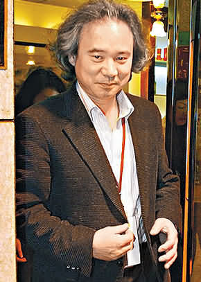 23岁Rain惊爆秃头危机 医生怀疑遗传星爸(组图)