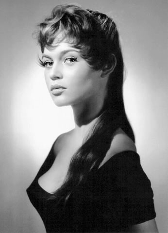 法国性感小猫碧姬