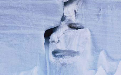 北极冰盖融化形成“哭泣的脸” 无声抗议全球变暖