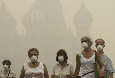 俄酷热天气已夺命5000 莫斯科打响大火“保卫战”