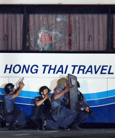 高清组图：香港旅游巴士菲律宾遭劫持