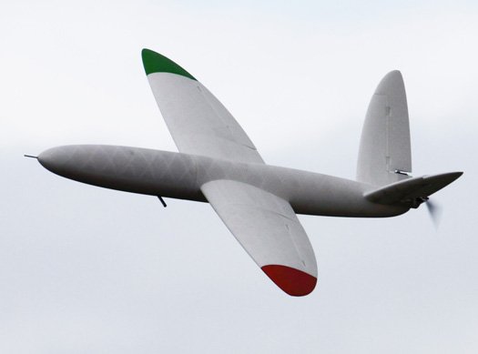 世界首架3-D技术制作无人驾驶飞机试飞成功