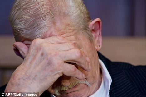 34年性侵女儿近500次!德国兽父仅获刑不足3年