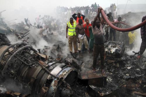 尼日利亚发生20年来最严重空难 机上153人全部遇难包括6名中国人