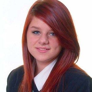 英教师与女学生私奔法国 妻子爆料两人早就关系暧昧