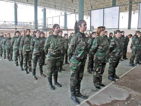 揭秘各国威武女兵：“国防雌狮”勇担重任 地面作战显身手