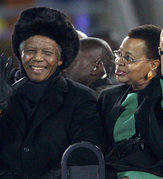 外媒：南非前总统曼德拉出院 已回家休养(图)