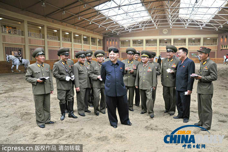 朝鲜美林骑马俱乐部竣工 金正恩亲自视察