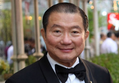 老总和老板谁大_老总坐老板椅图片