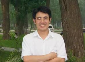 关于你们挺操心的老戏骨和小鲜肉问题，我们帮你问了业内人士｜世界观