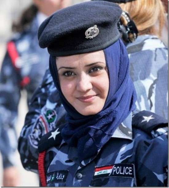 全球各地美女警花 揭秘朝鲜女警选拔