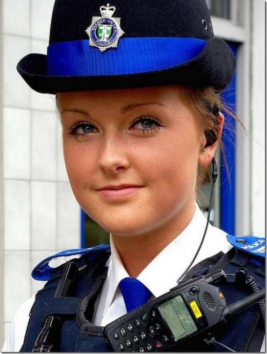 全球各地美女警花 揭秘朝鲜女警选拔