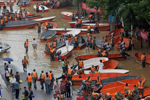 Floods kill 365 in China this year