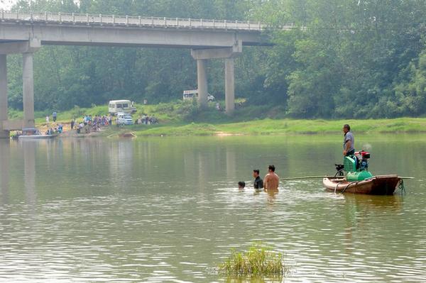 Five drowned in Central China city