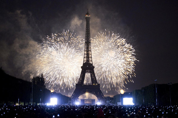 Eiffel Tower illuminated for the Bastille Day