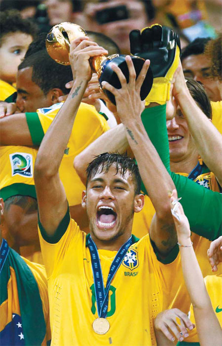 Neymar lives up to hype as Brazil buries Spain