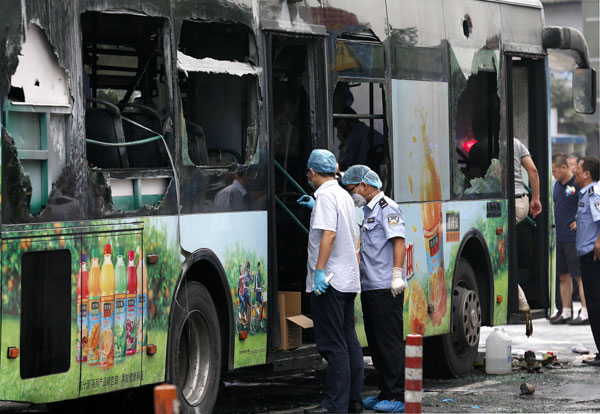 Hangzhou bus fire injures 32 passengers