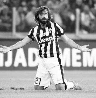 Pirlo back for Italy after Bonaventura pulls out