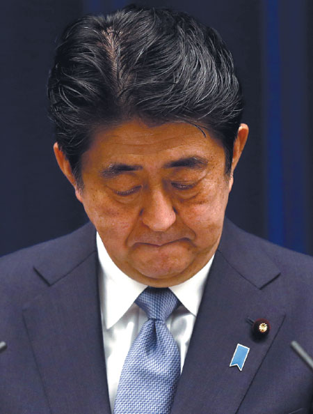 Abe shies away from a direct apology