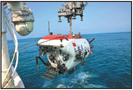Submersible Jiaolong tested for South China Sea deep dive