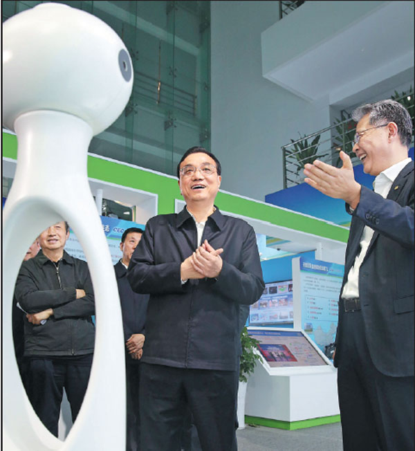 Innovation lifts SOEs, Li says