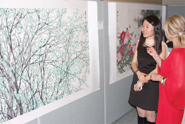 Chinese power couple's art on display at UN