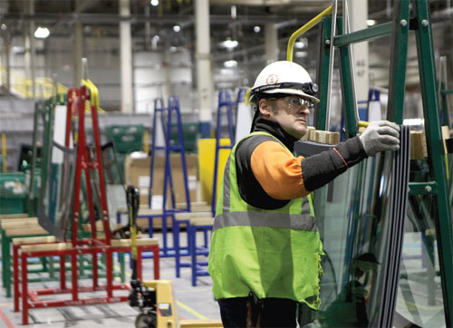 Fuyao Glass bridges cultural divide in Ohio plant