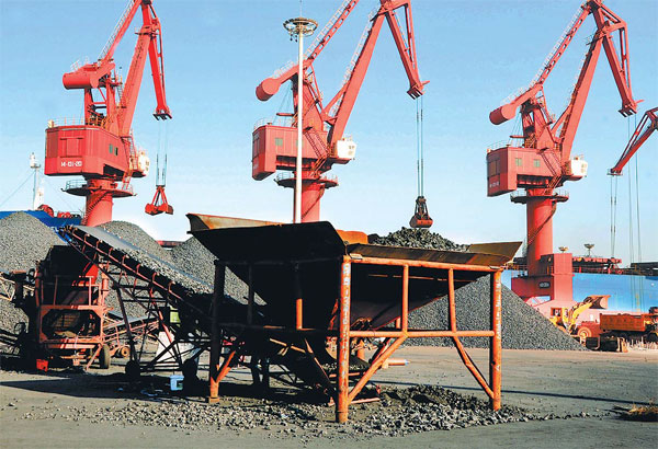 China's coal imports decline by 42 percent