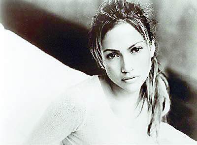 Jennifer Lynn Lopez8