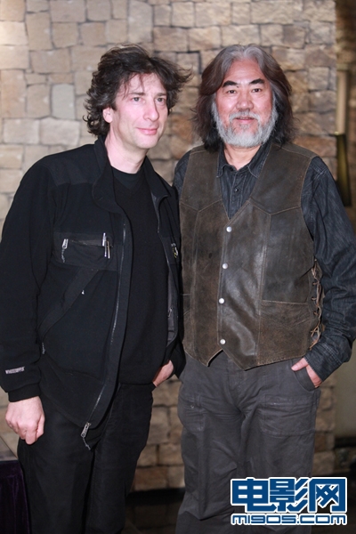 Neil Gaiman to script 