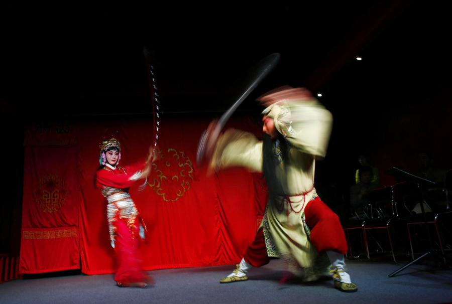 Beijing Opera showcased in Shanghai