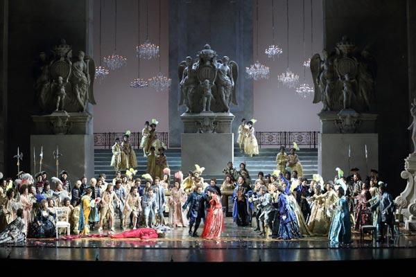 A country at the opera