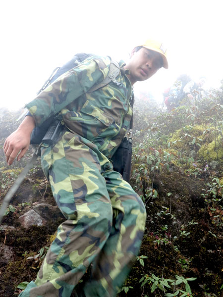 Mountain patrolmen keep record from a distance