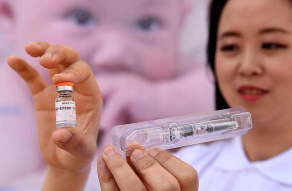 Medical experts stress safety of Chinese vaccines following scandal