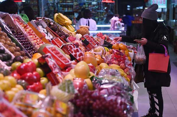 Fresh fruit may significantly cut risk of heart attack, stroke: study