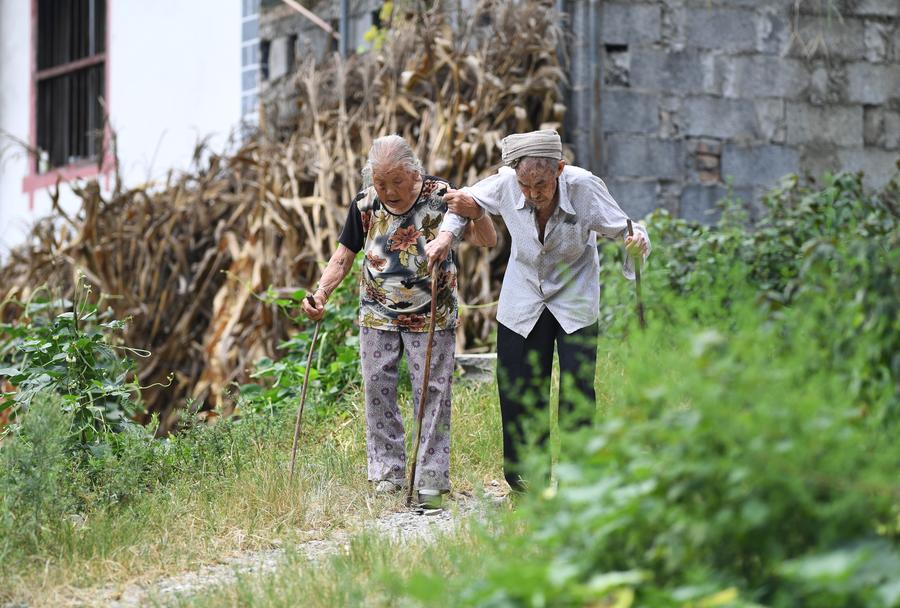 Love story of century-old couple in SW China