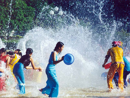 Water Splashing Festival of Xishuangbanna