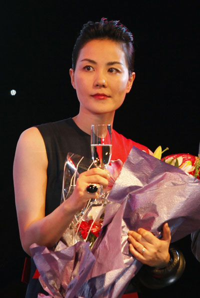 Faye Wong to perform 5 concerts in Beijing this fall