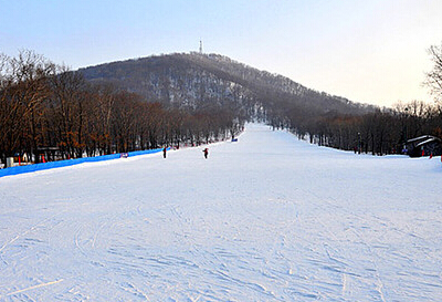 Miaoxiangshan Ski Resort
