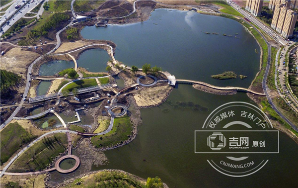 New wetland park opens in Changchun