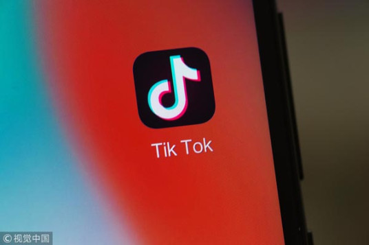 Video-sharing app Tik Tok sparks passion among Kuwaiti teenagers