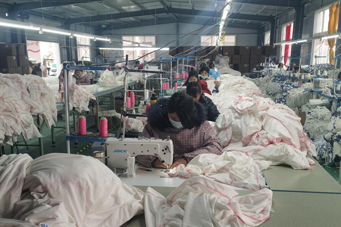 1703051746510002321.jpg 的方式发生的.jpg