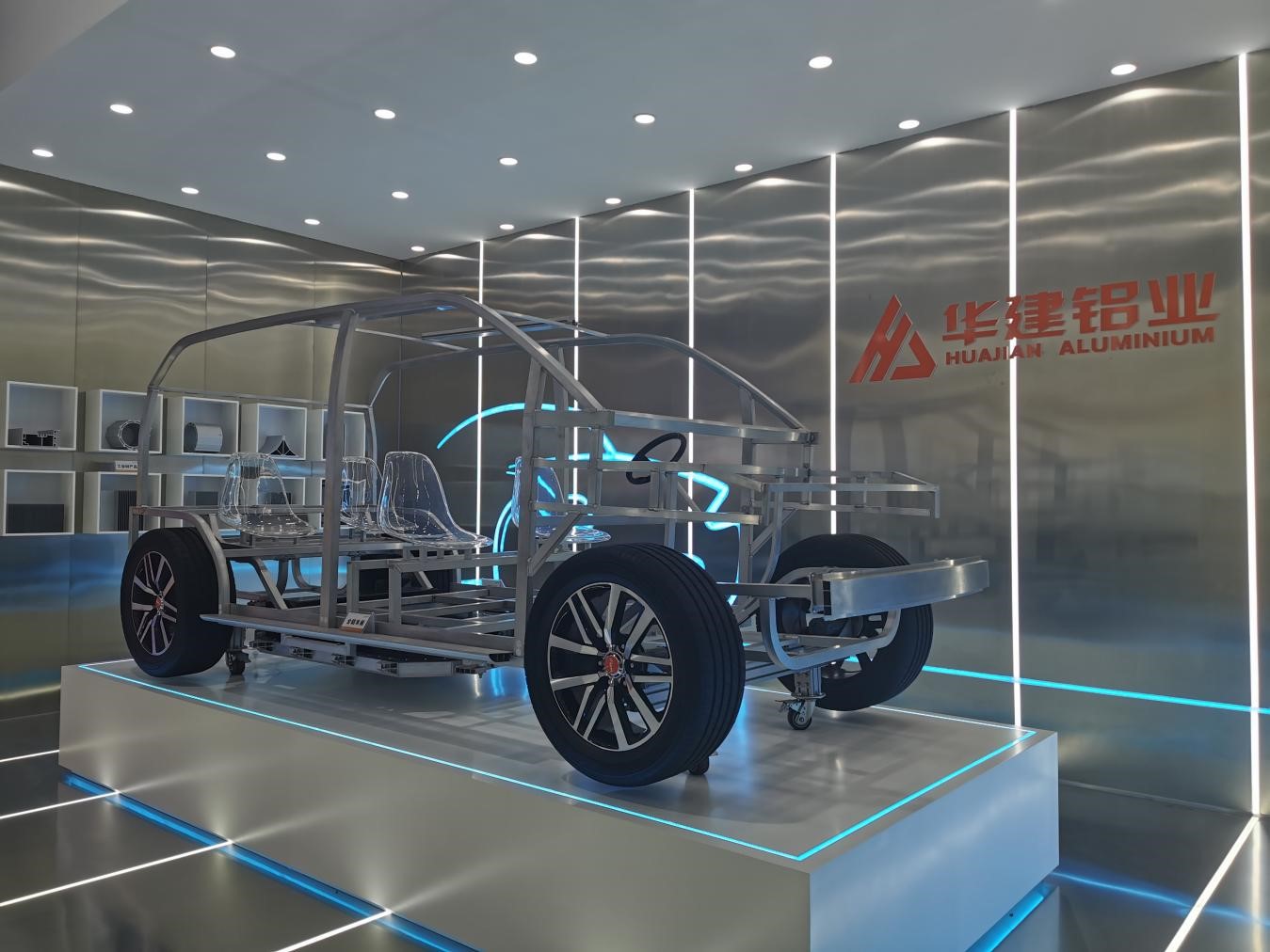 2铝车.jpg